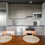 Peaceful 2br Riihivuori Peak Getaway Appartement